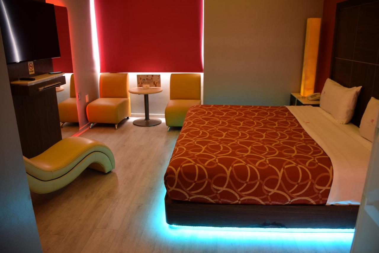 Plutarco Suites Kota Meksiko Bagian luar foto